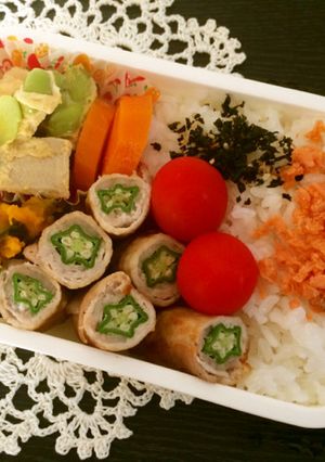 お弁当にシンプルおくら豚肉巻き-レシピのメイン写真