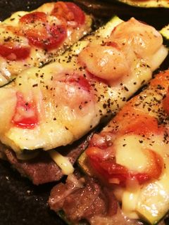 ズッキーニとトマトの重ねチーズ焼き-レシピのメイン写真