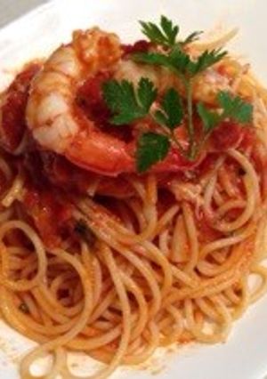 濃厚なエビ味のトマトソースパスタ-レシピのメイン写真