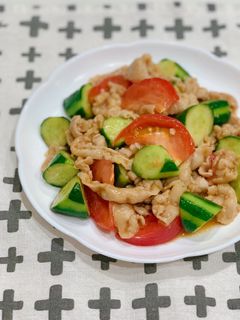 美味✩豚肉ときゅうりとトマトの炒め物✩-レシピのメイン写真