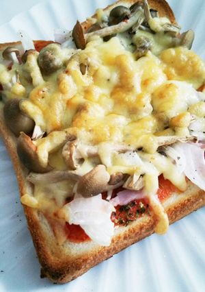 食物繊維たっぷりキノコピザトースト-レシピのメイン写真