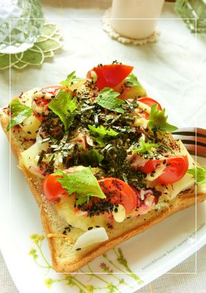 トマトと新じゃがの紫蘇レモン和トースト-レシピのメイン写真
