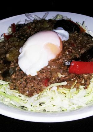 cafe風♡夏野菜とひき肉のスタミナ丼-レシピのメイン写真
