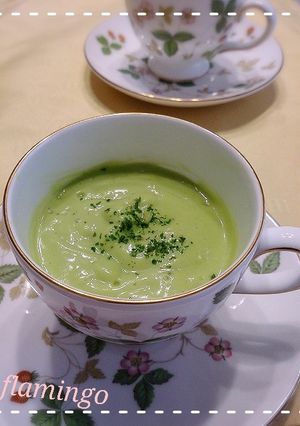 氷をポンっ、アボカドスープ-レシピのメイン写真