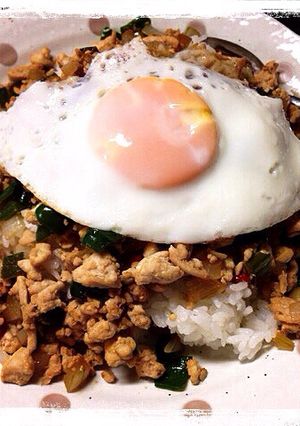 お手軽材料でヘルシー☆ガパオライス-レシピのメイン写真