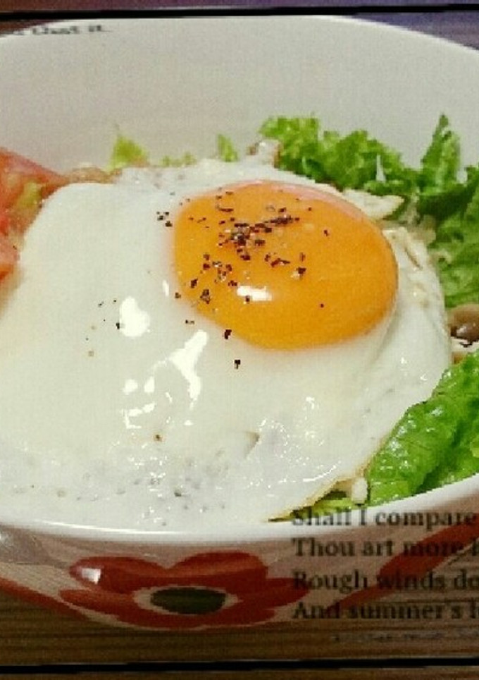 カフェ飯☆蒸し鶏ともやしの塩ダレ丼-レシピのメイン写真