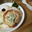 餃子の皮でいりことチーズピザ