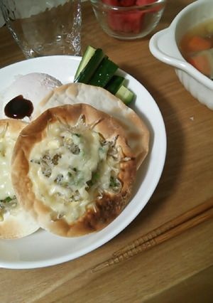 餃子の皮でいりことチーズピザ-レシピのメイン写真