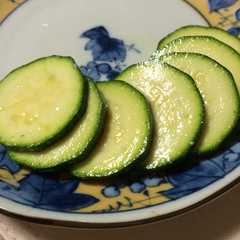 รูปของ 夏到来！さっぱり ズッキーニの塩麹漬け