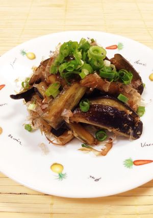 ご飯がススム★なすのバター醤油おかか炒め-レシピのメイン写真