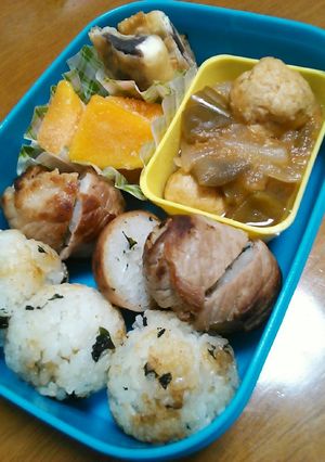 チビ夏の弁当*豚肉巻きおにぎり-レシピのメイン写真