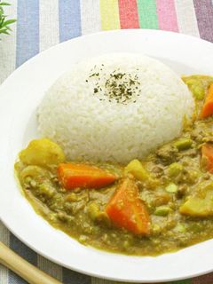 ビールのお供に!絶品枝豆カレー-レシピのメイン写真
