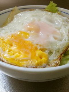 最速の目玉焼きONサラダ-レシピのメイン写真