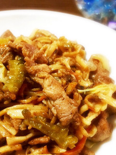 太陽の恵み!真夏のゴーヤ入り焼うどん-レシピのメイン写真