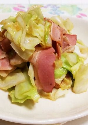 簡単☆お弁当にも♪ベーコンキャベツ炒め-レシピのメイン写真