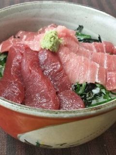 まぐろづくしちらし丼-レシピのメイン写真