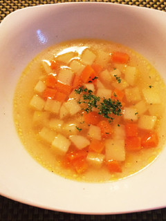 簡単☆じゃがいもとにんじんの食べるスープ-レシピのメイン写真