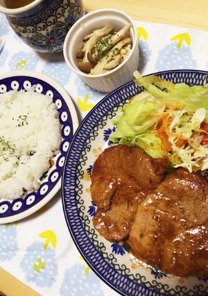 やわらかトンテキ〜ヨーグルトソース漬け〜-レシピのメイン写真