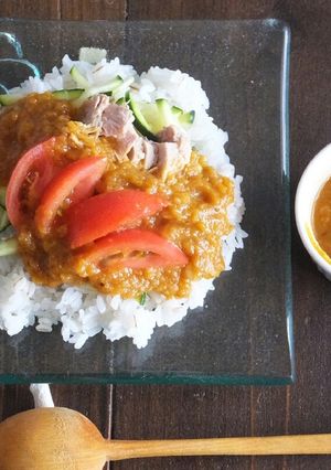 シーチキンと夏野菜のライスサラダ風カレー-レシピのメイン写真