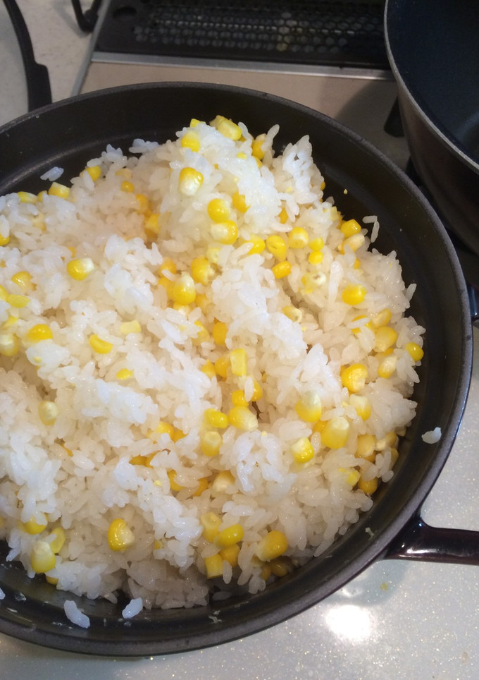 ストウブで簡単☆とうもろこしご飯-レシピのメイン写真