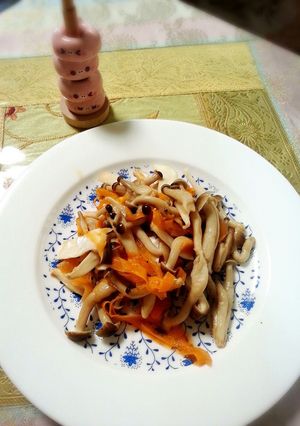 レンジで簡単☆きのことにんじんのマリネ-レシピのメイン写真