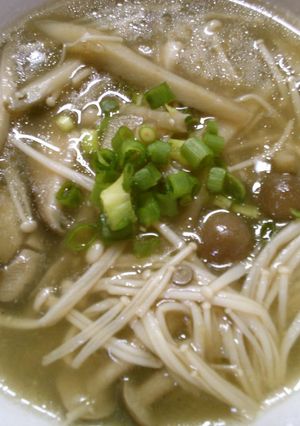 簡単!ごぼうと きのこのアジア風スープ♪-レシピのメイン写真