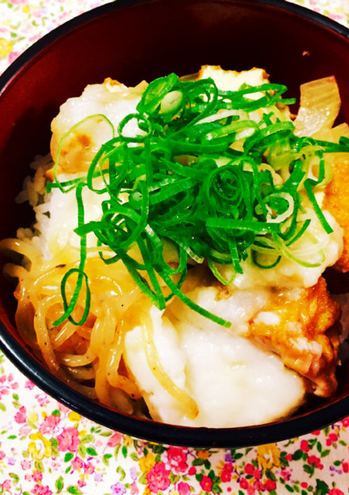 厚揚げ・玉ねぎ・しらたきのとろろどんぶり-レシピのメイン写真