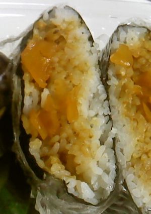 カレーと福神漬けで、おにぎらずが出来た♪-レシピのメイン写真
