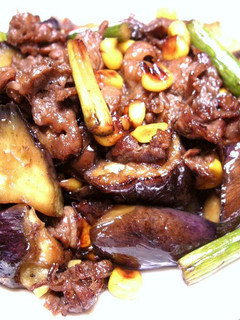 牛肉と夏野菜のニンニクバター醤油炒め-レシピのメイン写真