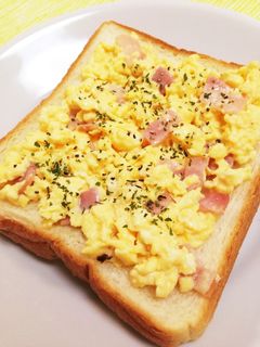 朝ご飯に☆簡単ベーコンエッグトースト-レシピのメイン写真
