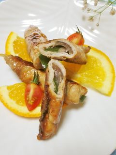 ガラマサでみょうがとピーマンの豚肉巻き-レシピのメイン写真