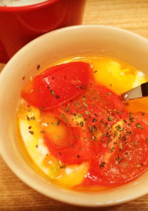 ホットヨーグルト♡トマトココナッツオイル-レシピのメイン写真