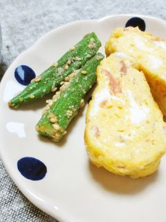 簡単☆お弁当にも♪梅干しの卵焼き-レシピのメイン写真