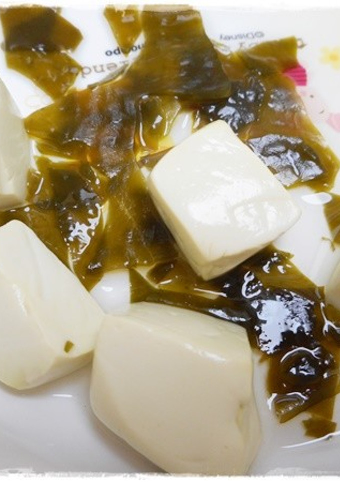 離乳食完了期　豆腐とわかめの煮物-レシピのメイン写真