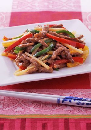 青椒肉絲（豚肉とピーマンの細切り炒め）-レシピのメイン写真
