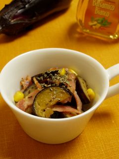 なすとベーコンのバジル炒め-レシピのメイン写真