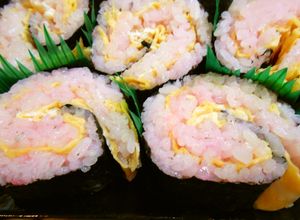 桜でんぷと薄焼きたまごの海苔巻き-レシピのメイン写真