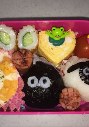 おにぎりキャラ弁ひつじのショーン トトロ-レシピのメイン写真