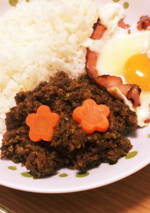 嫌いなものも食べれちゃう！キーマカレー-レシピのメイン写真