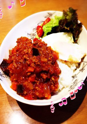 トマトジュース(缶)でドライカレー-レシピのメイン写真