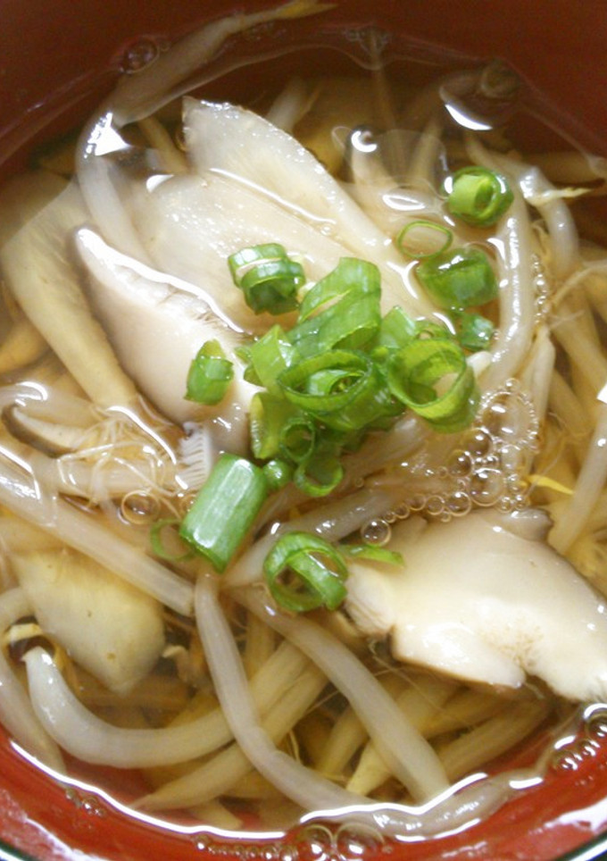 簡単！ ごぼう もやし 椎茸の お吸い物-レシピのメイン写真