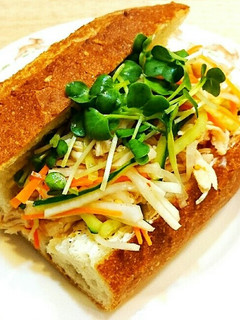 ササミと生野菜のアジアンサンド-レシピのメイン写真