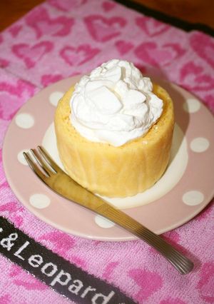 安い材料でも激旨♡ふわ②濃厚ロールケーキ-レシピのメイン写真