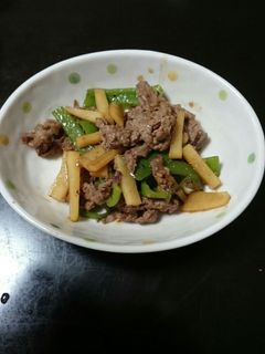 じゃが芋とピーマンの肉炒め-レシピのメイン写真