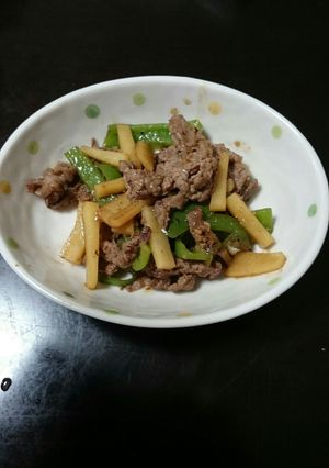 じゃが芋とピーマンの肉炒め-レシピのメイン写真