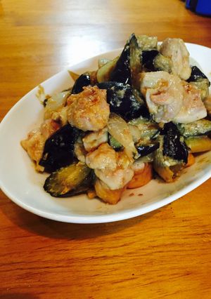 味噌漬けだから、調理が早い！鶏とナス炒め-レシピのメイン写真