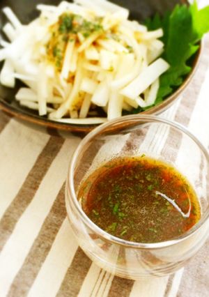 ノンオイル*麺つゆ青じそドレッシング-レシピのメイン写真
