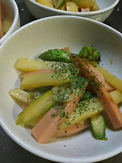 魚肉ソーセージとじゃがいものガリバタ炒め-レシピのメイン写真