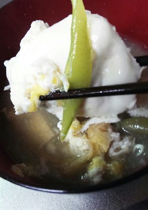 期間限定♪なたまめと卵まるごと味噌汁-レシピのメイン写真