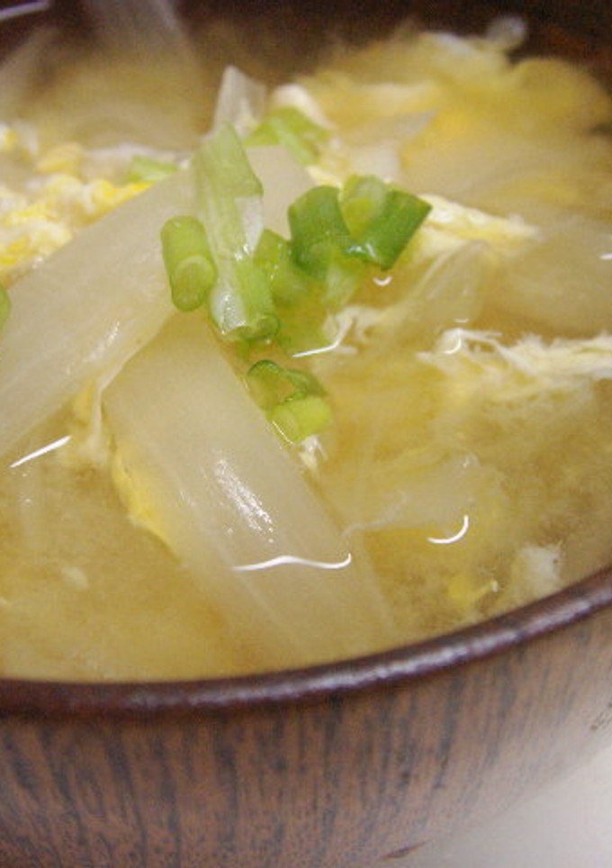 玉ねぎと卵のお味噌汁-レシピのメイン写真